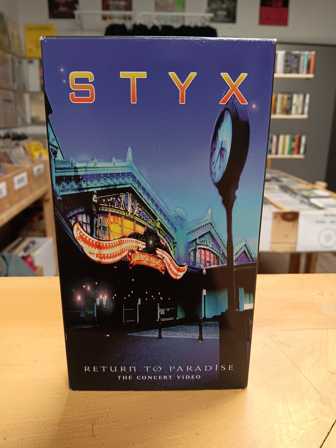 STYX - Return to paradise (VHS)