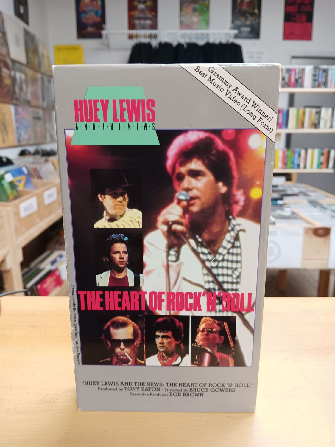 HUEY LEWIS AND THE NEWS - The heart of Rock n Roll (VHS)