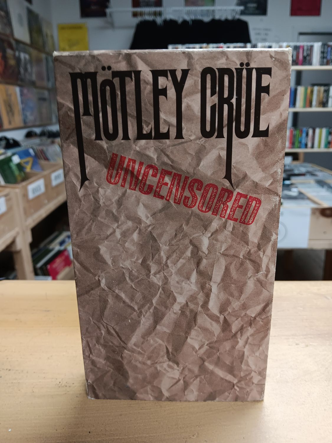 MOTLEY CRUE - Uncensored (VHS)