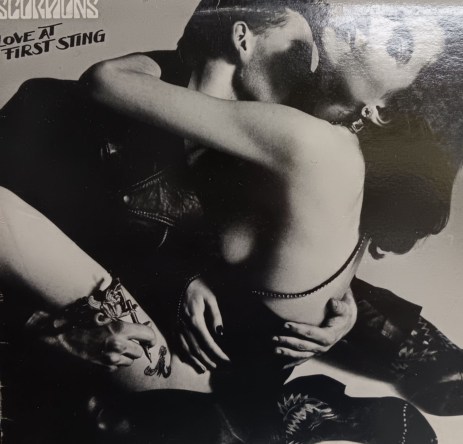 SCORPIONS - Love at first sting