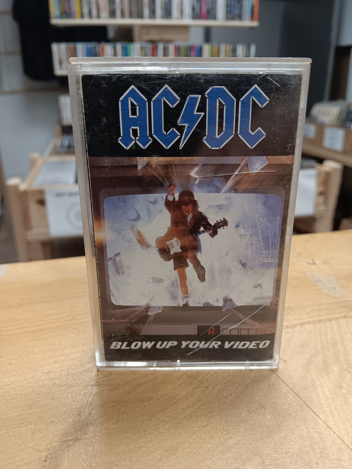 ACDC - Blow up your video (CASSETTE)