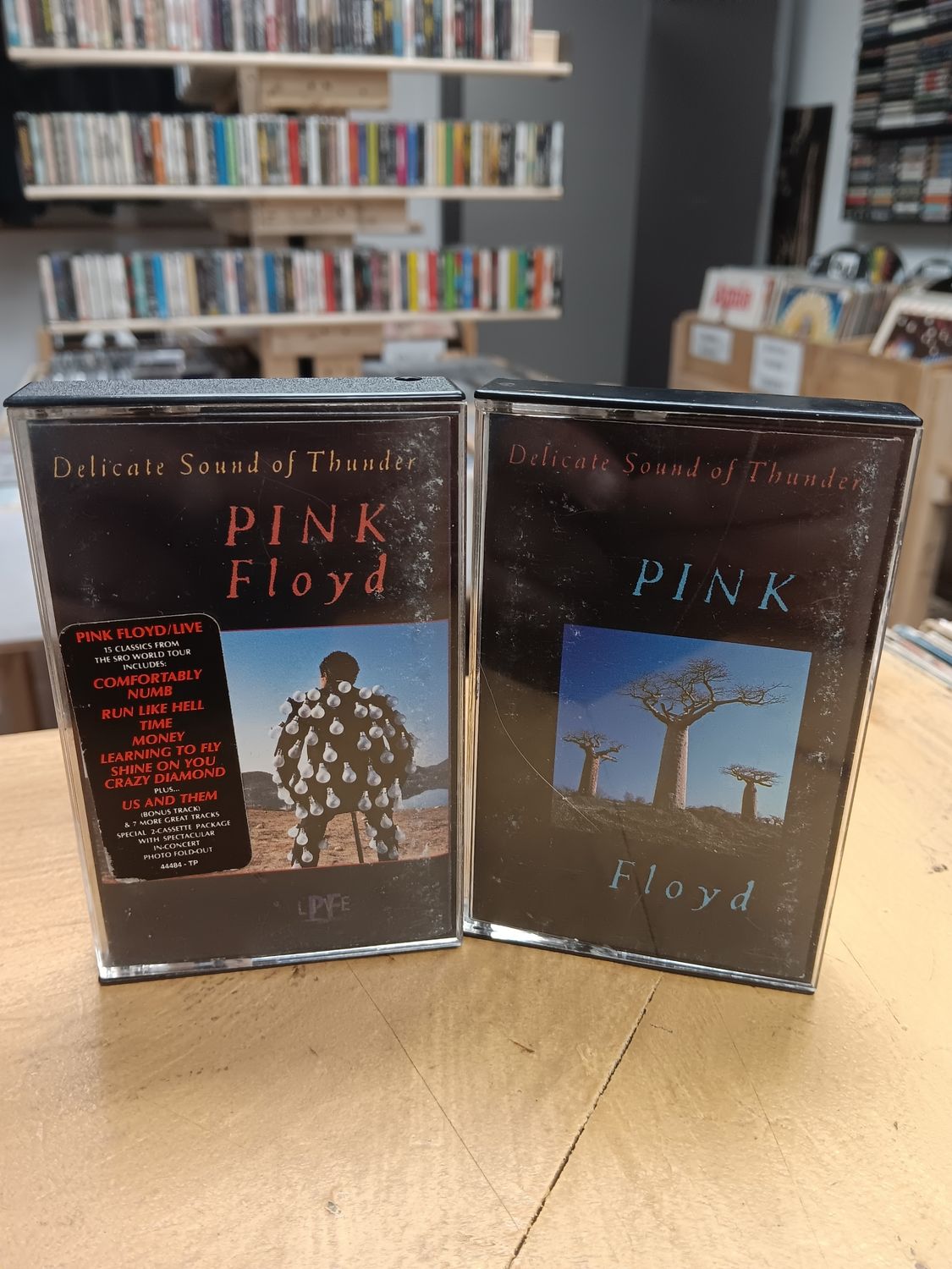 PINK FLOYD - Delicate sound of Thunder (CASSETTE)