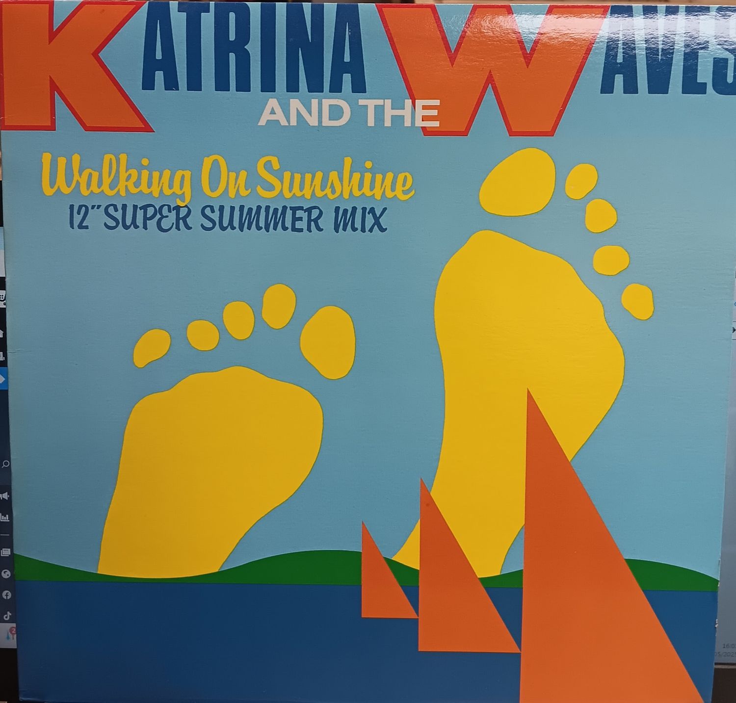 KATRINA AND THE WAVES - Walking in sunshine (MAXI)