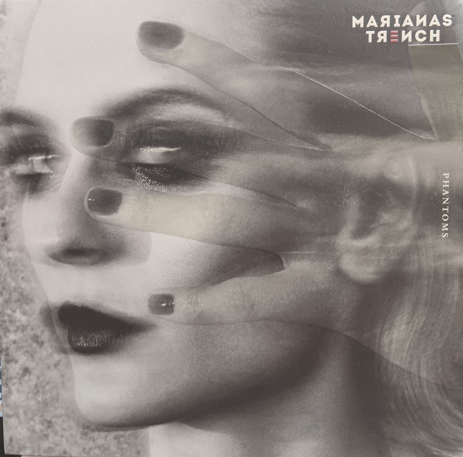 MARIANAS TRENCH - Phantoms