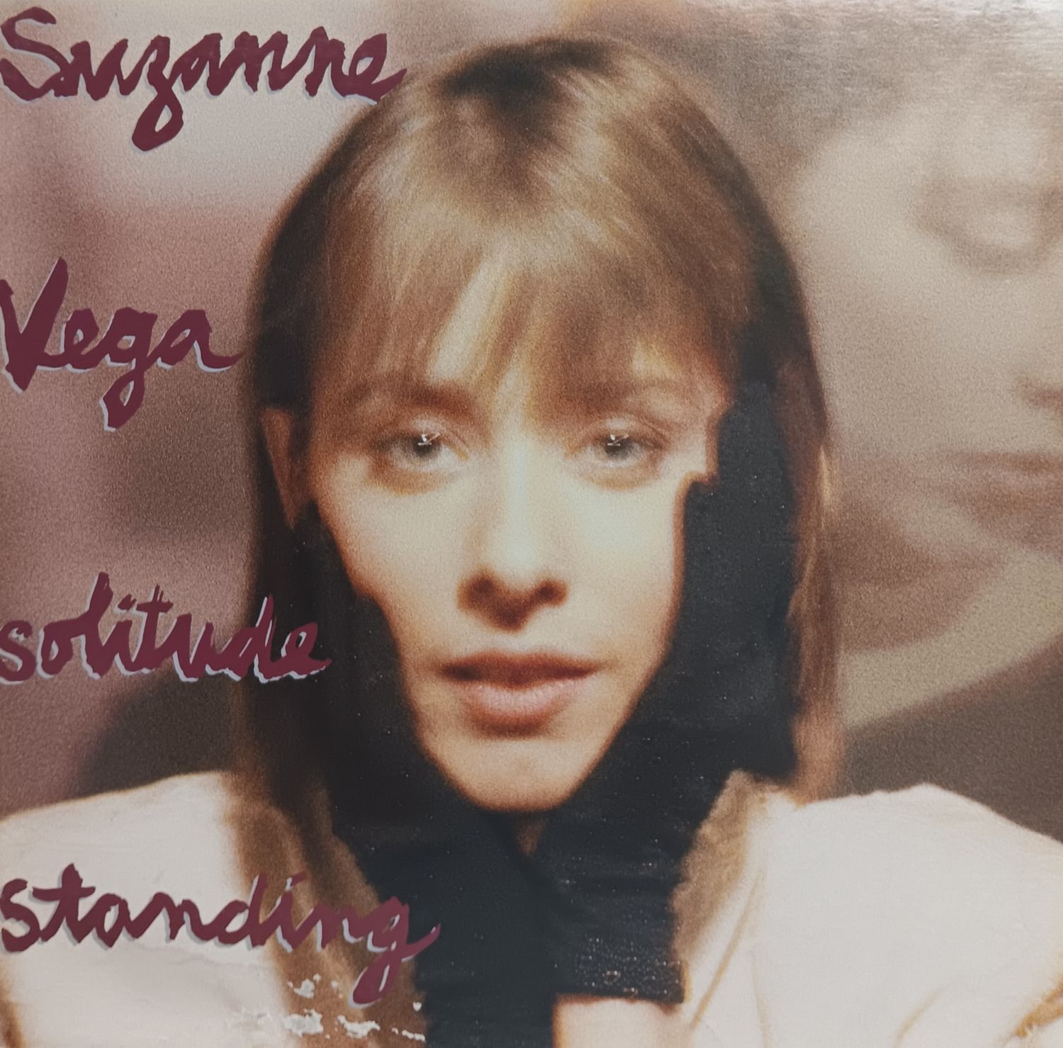 SUZANNE VEGA - Solitude Standing
