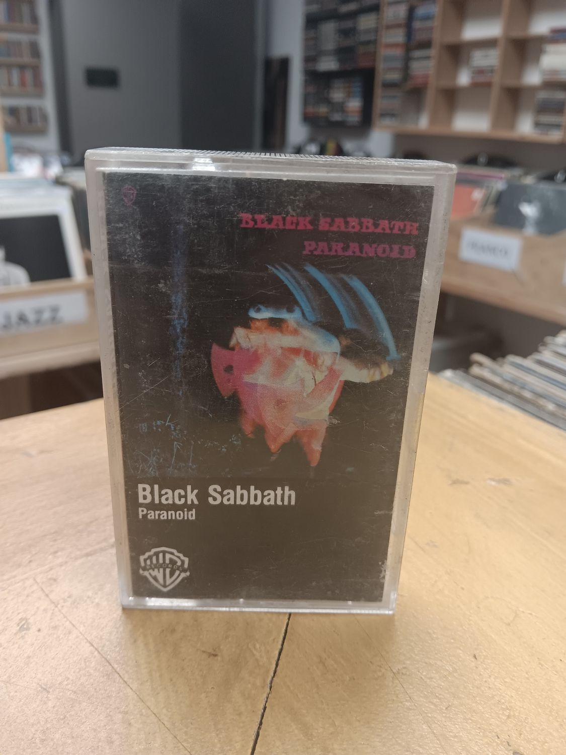 BLACK SABBATH - Paranoid (CASSETTE)
