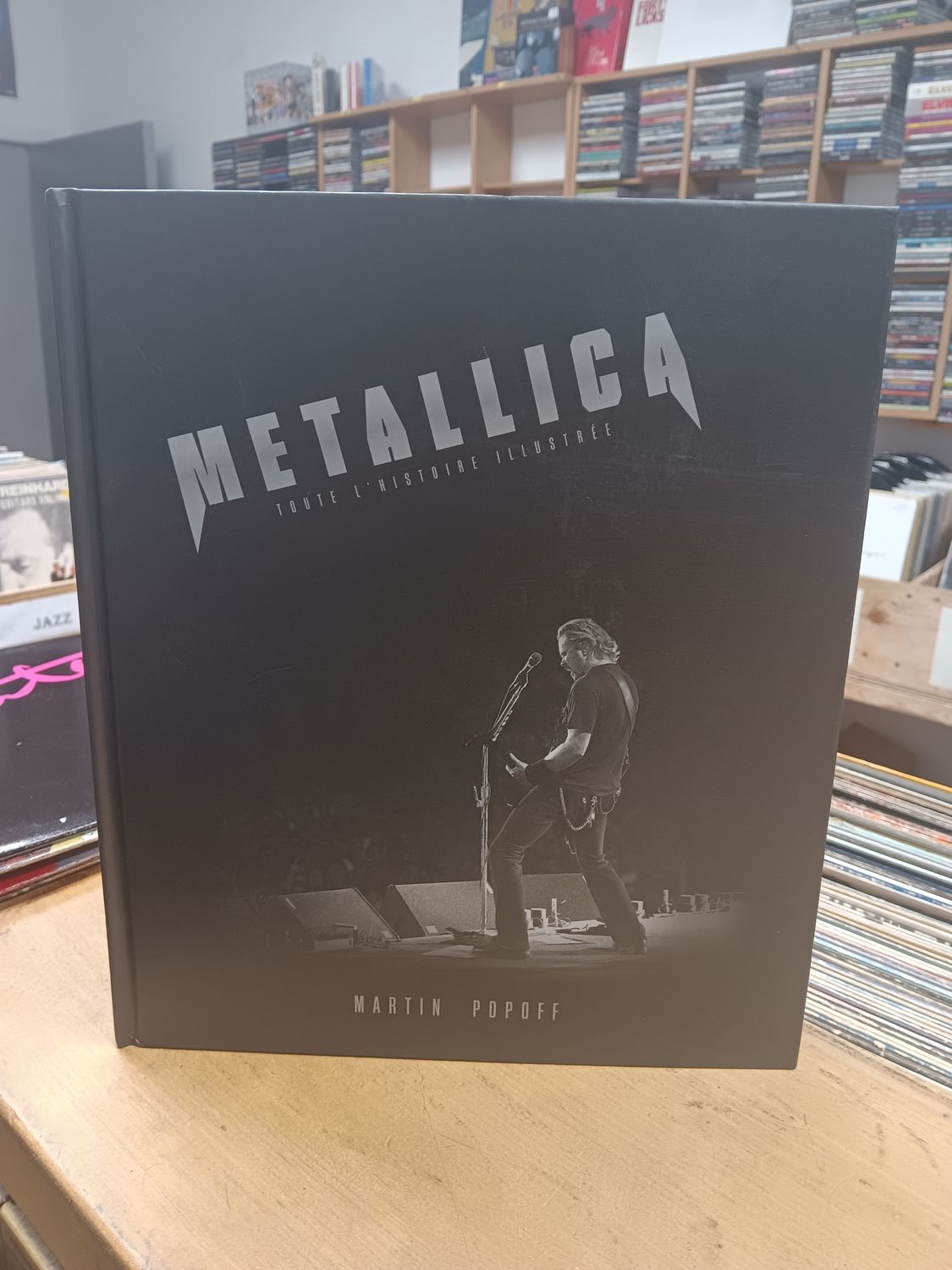 MARTIN POPOFF - Metallica toute l&#39;histoire illustrée (LIVRE)