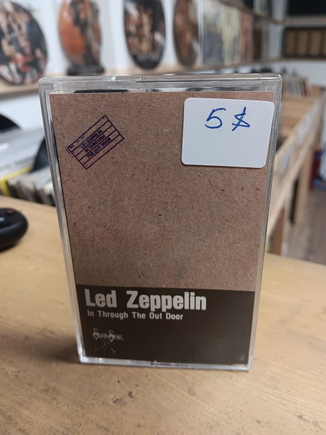 LED ZEPPELIN - In through the out door (CASSETTE)