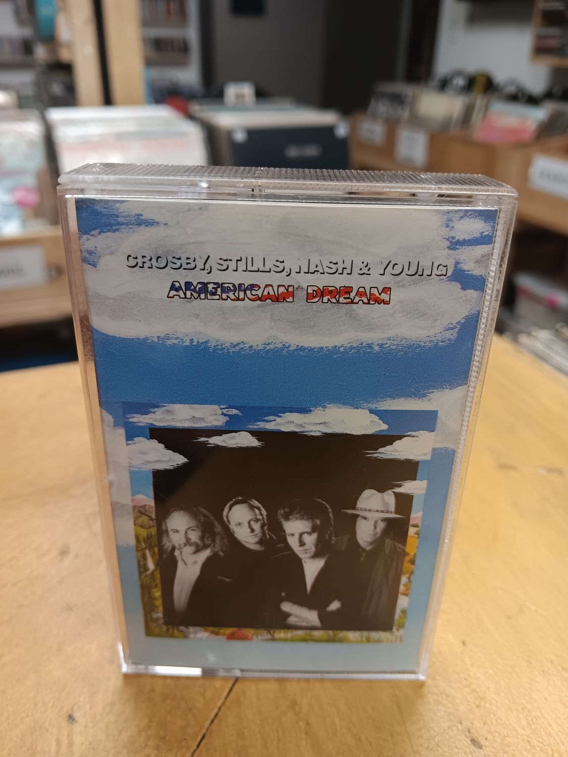 CROSBY STILLS NASH &amp; YOUNG - American Dream (CASSETTE)