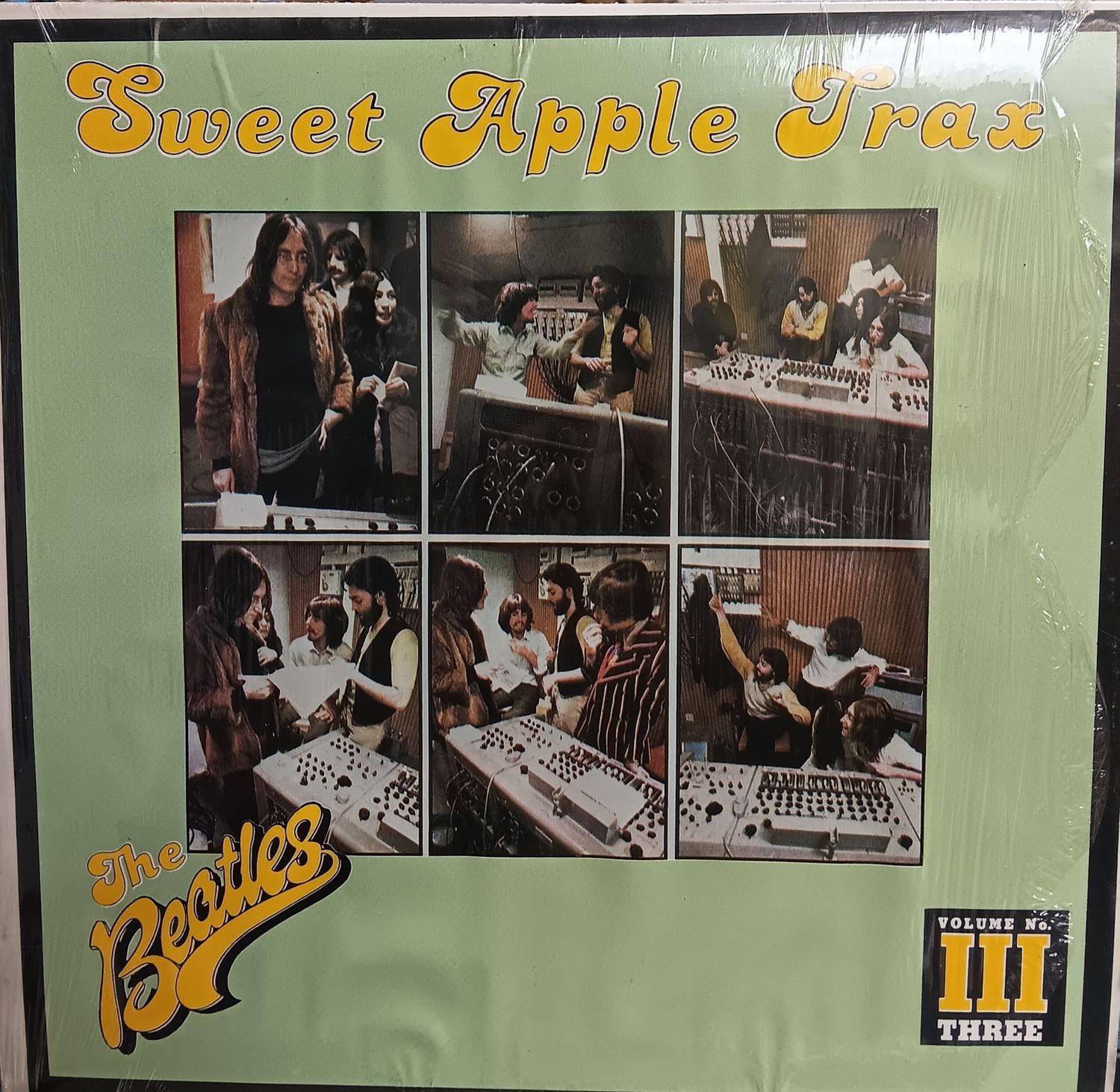 THE BEATLES - Sweet Apple Trax volume III (SPAIN)