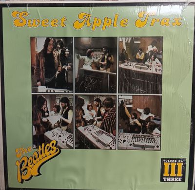 THE BEATLES - Sweet Apple Trax volume III (SPAIN)