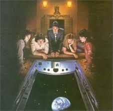 WINGS - BACK TO THE EGG