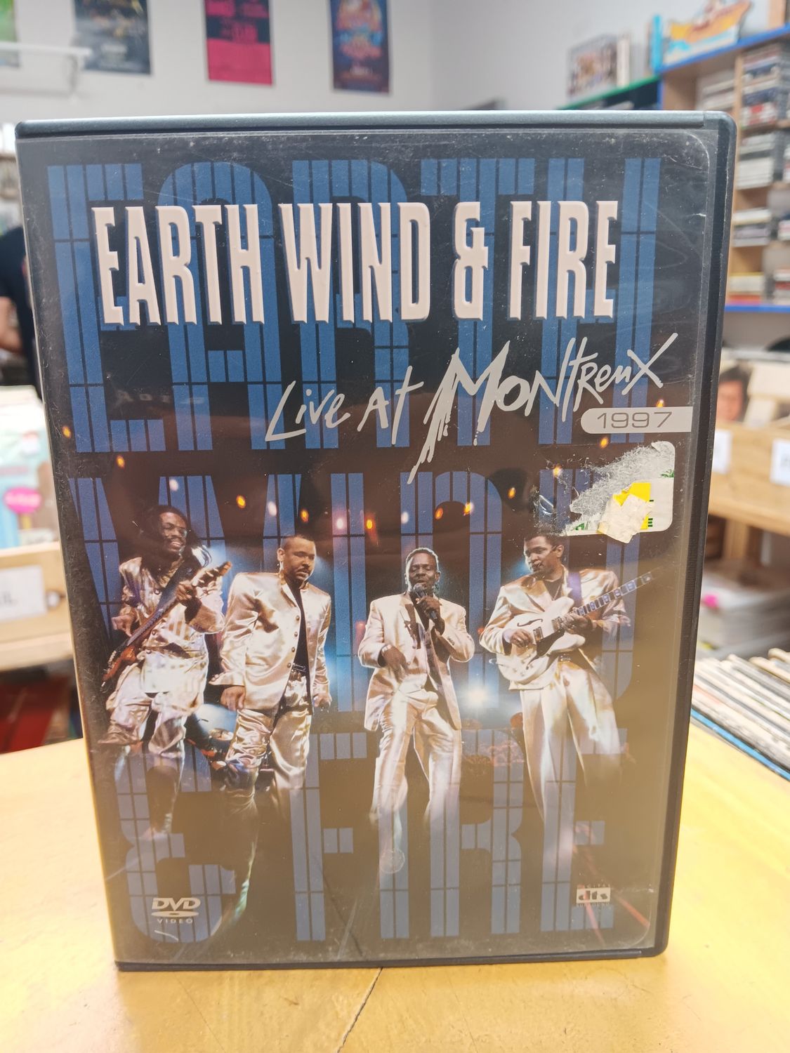 EARTH WIND &amp; FIRE - LIVE AT MONTREUX 1997 (DVD)