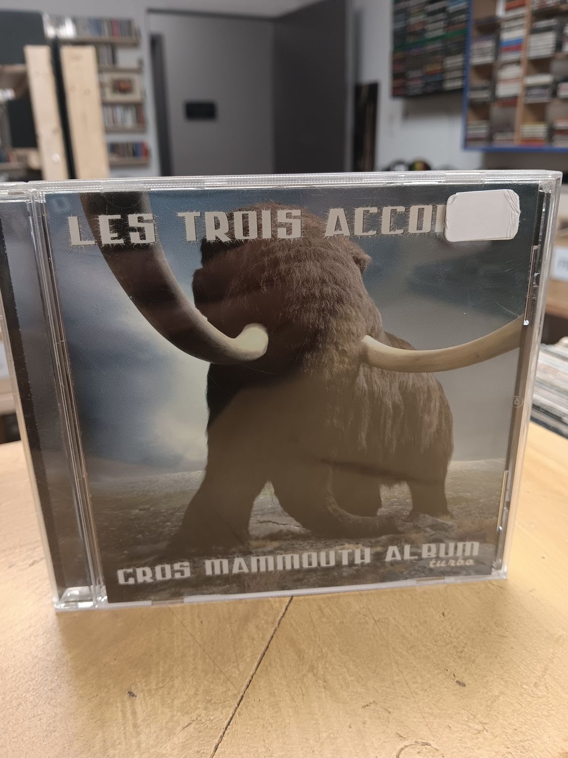 LES TROIS ACCORDS - GROS MAMMOUTH ALBUM (CD)