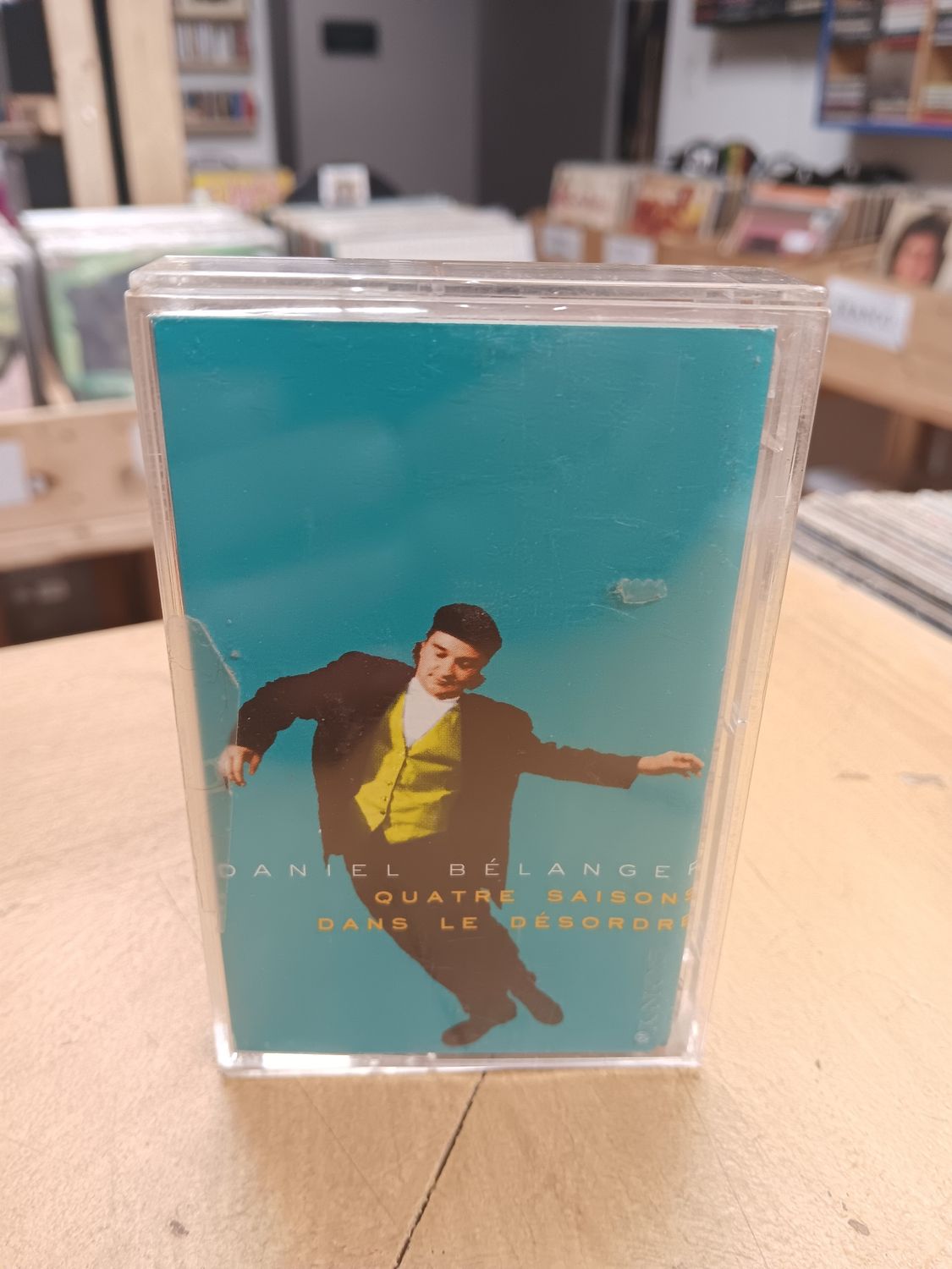 DANIEL BÉLANGER - QUATRE SAISONS DANS LE DÉSORDRE (CASSETTE)
