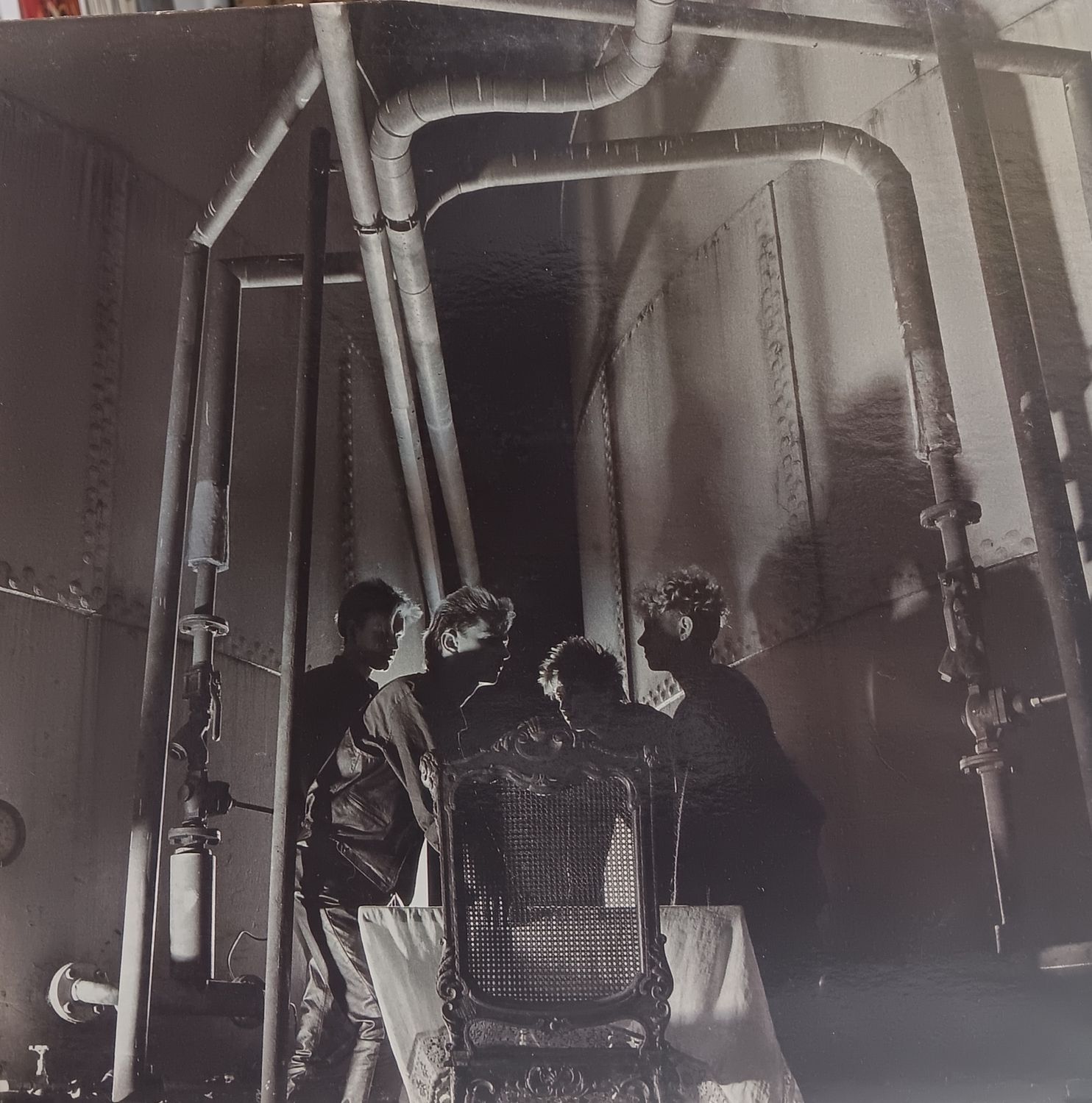 DEPECHE MODE - PEOPLE ARE PEOPLE