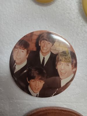 MACARON VINTAGE THE BEATLES