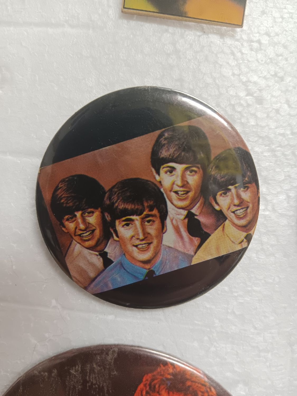 MACARON VINTAGE THE BEATLES