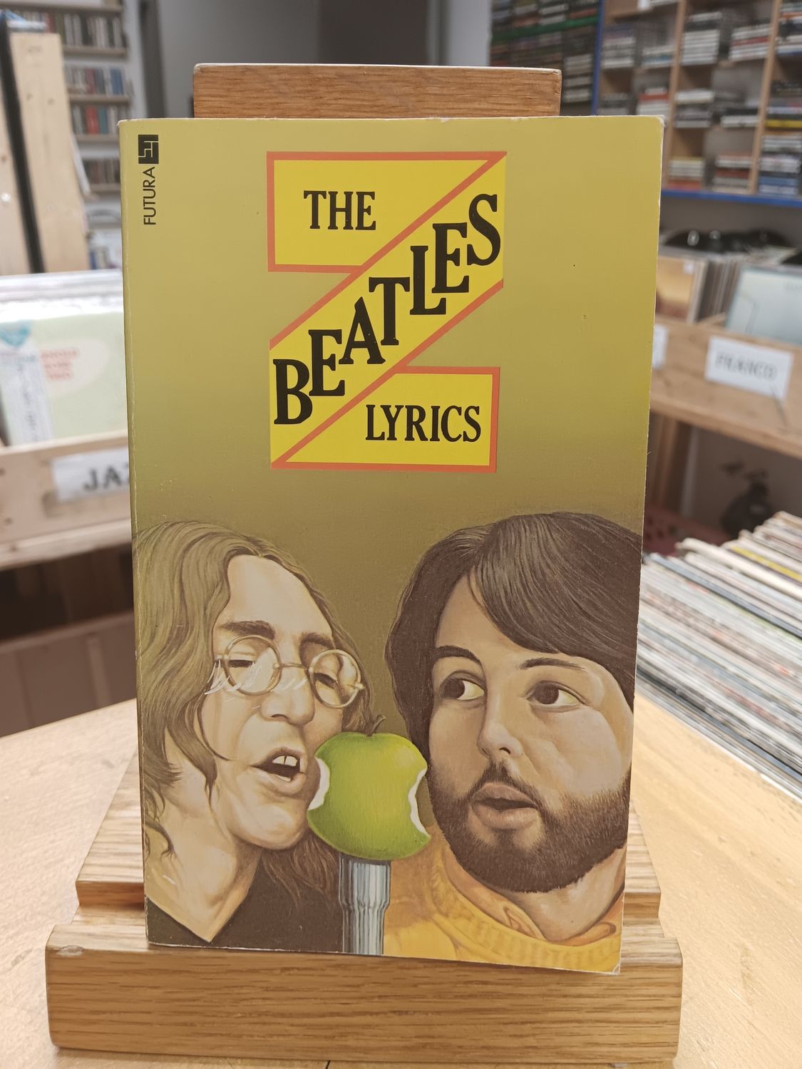 THE BEATLES LYRICS (LIVRE)