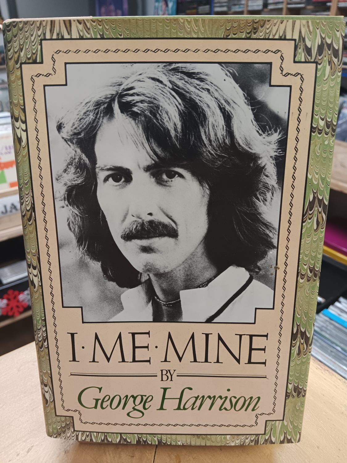 GEORGE HARRISON - I ME MINE (LIVRE)