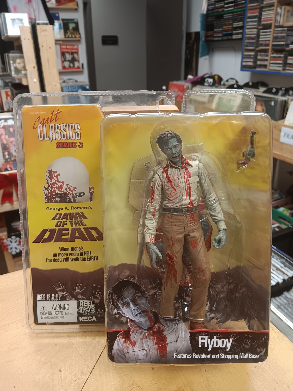 NECA – Cult Classics Series 3 – Flyboy Zombie (Dawn of the Dead)