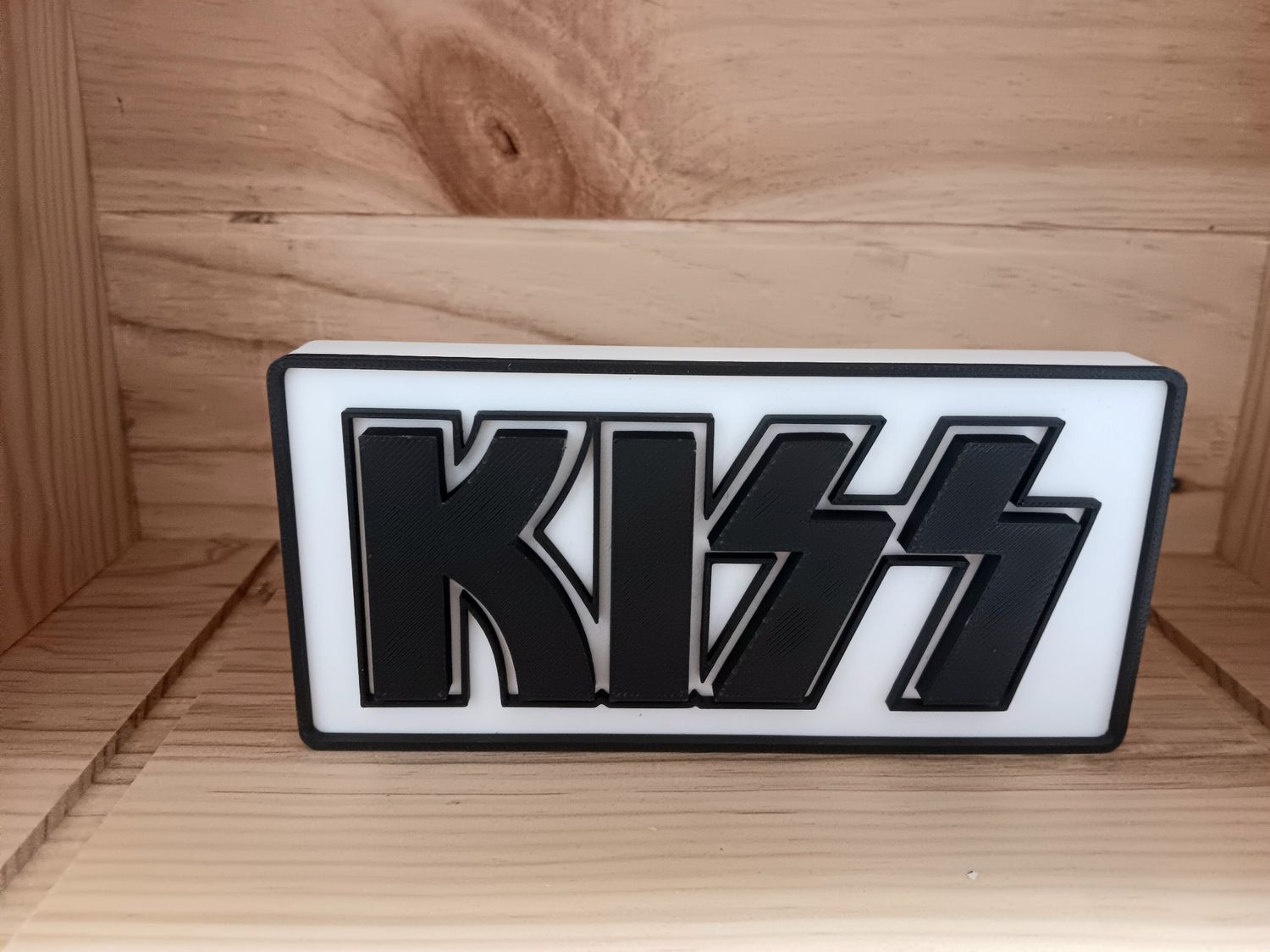 LOGO KISS