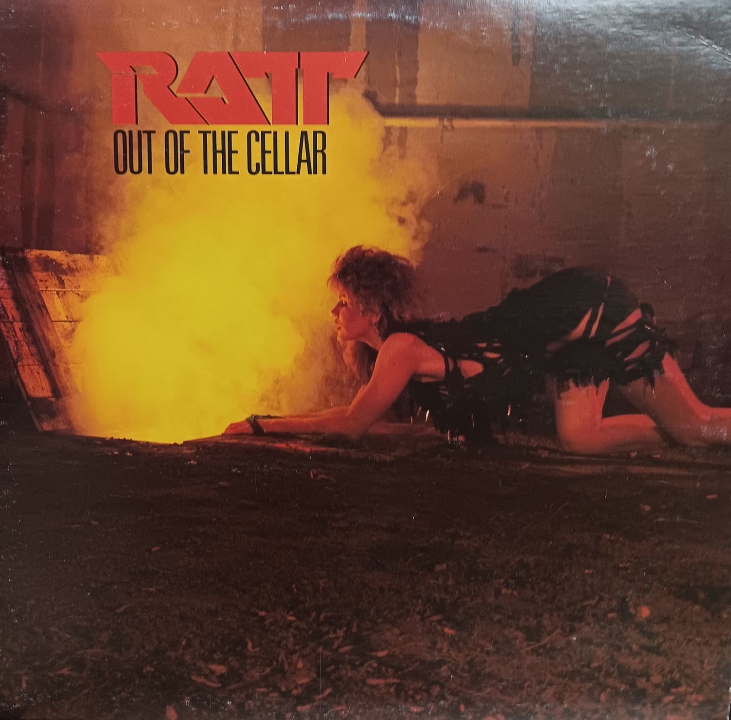 RATT - OUT OF THE CELLAR