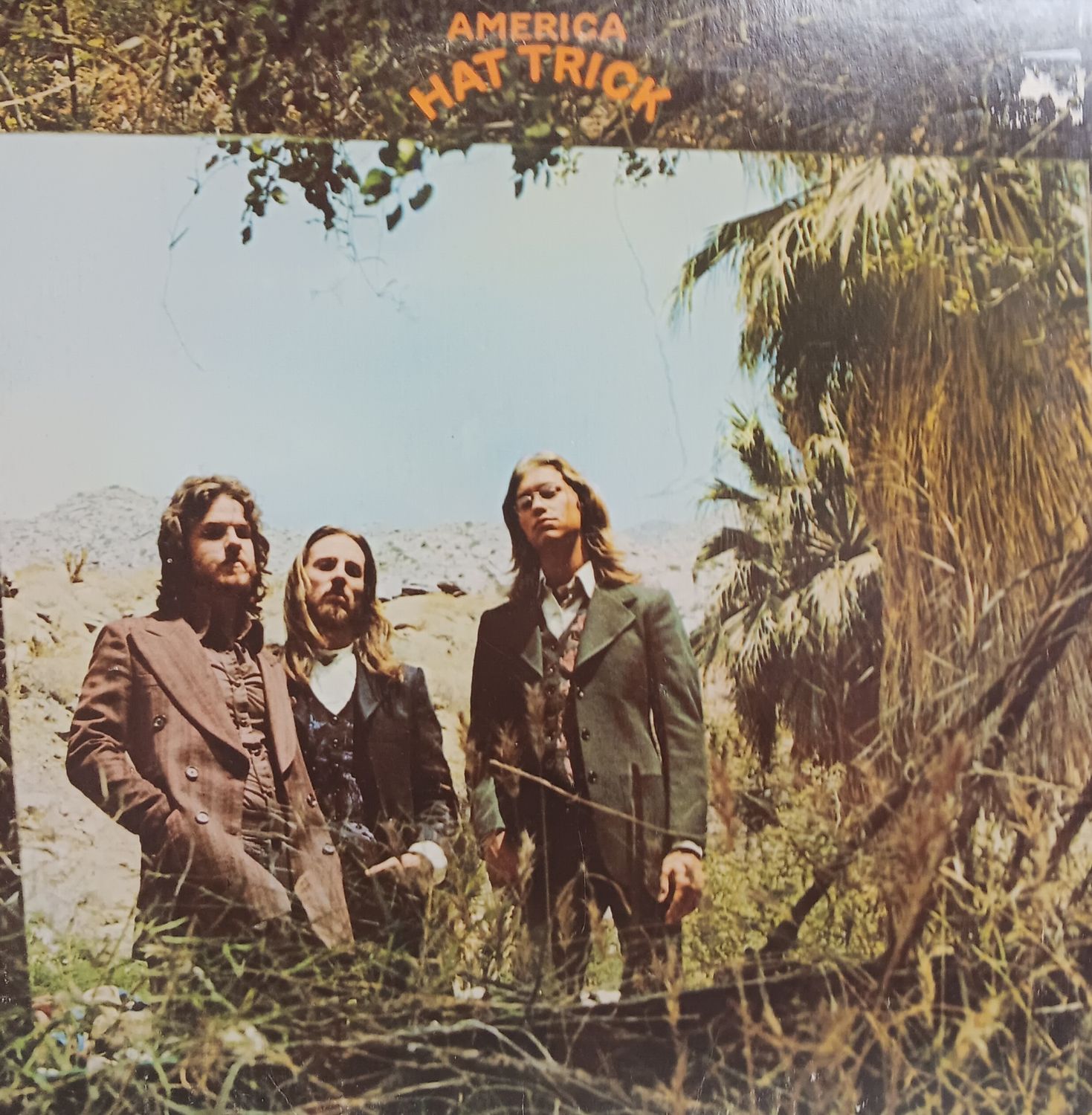 AMERICA - HAT TRICK