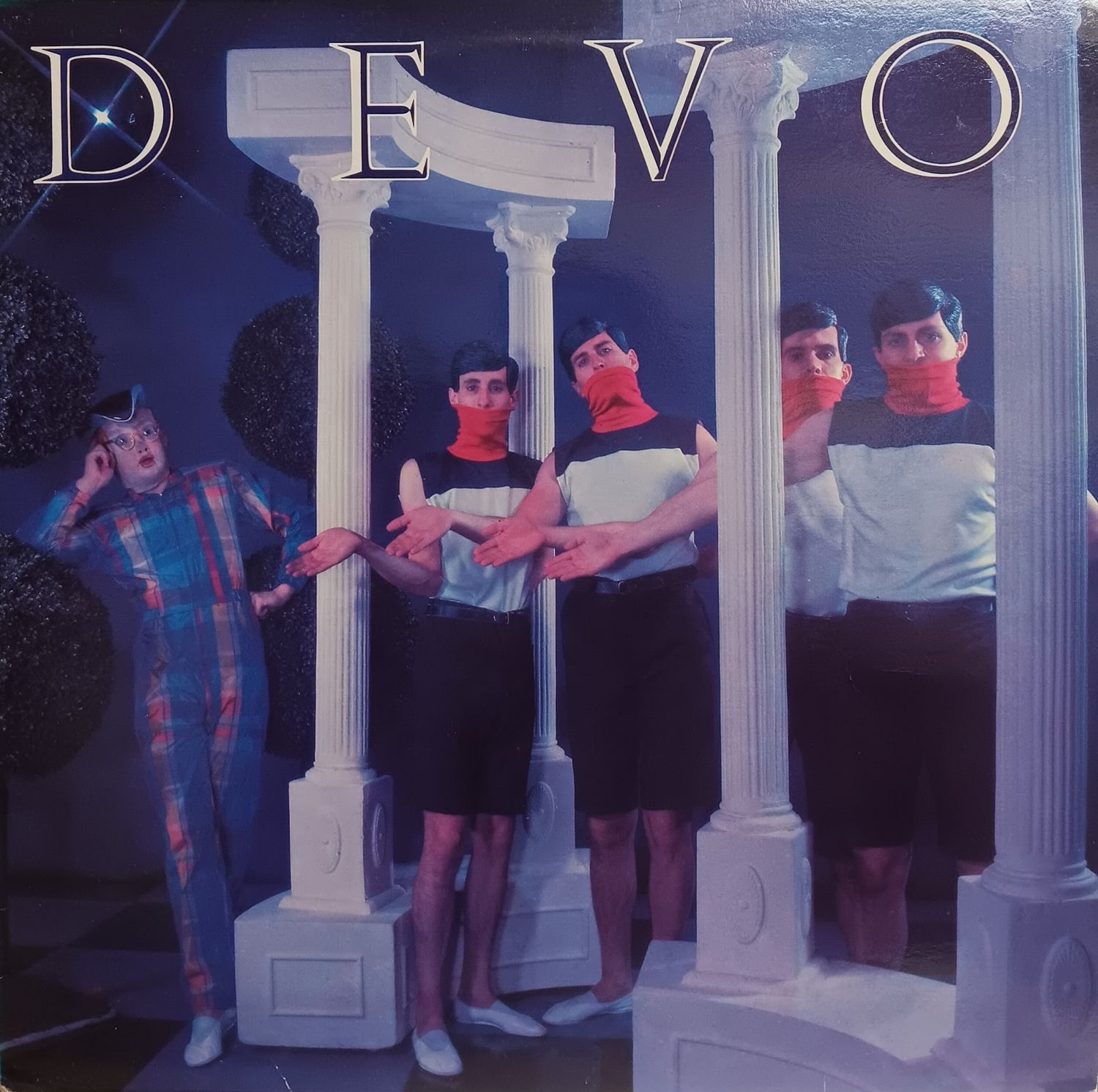 DEVO - NEW TRADITIONALISTS