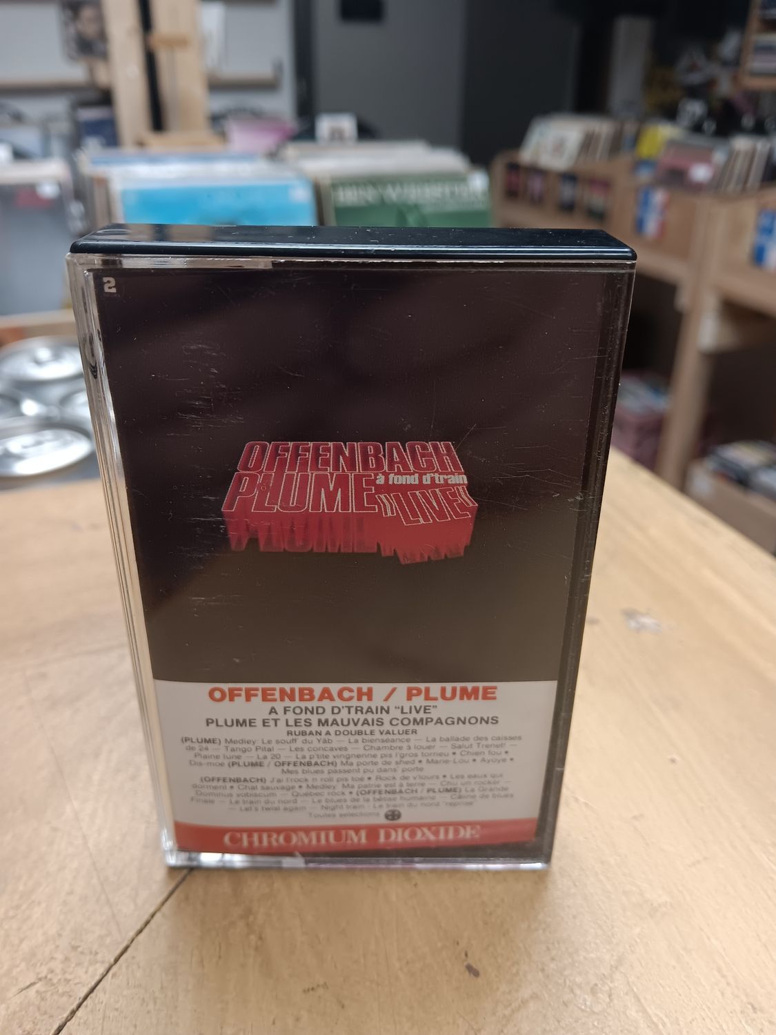 PLUME LATRAVERSE OFFENBACH - A FOND D'TRAIN (CASSETTE)