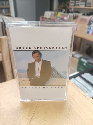 BRUCE SPRINGSTEEN - TUNNEL OF LOVE (CASSETTE)