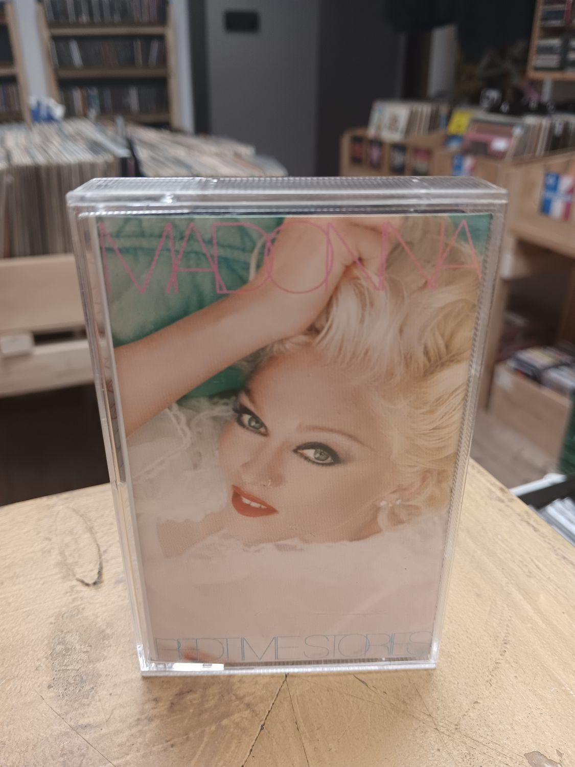 MADONNA - BEDTIME STORIES (CASSETTE)