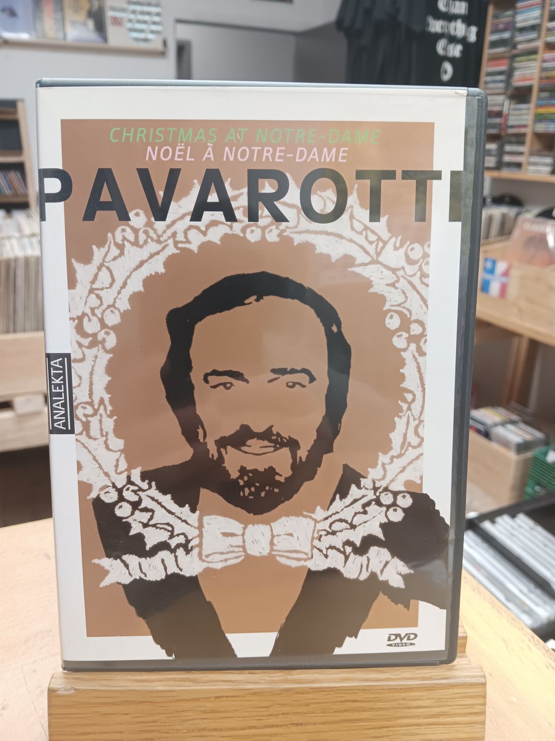 LUCIANO PAVAROTTI - CHRISTMAS AT NOTRE-DAME (DVD)