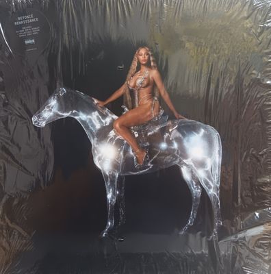 BEYONCÉ - RENAISSANCE