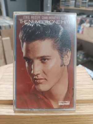 ELVIS PRESLEY - THE NUMBER ONE HITS (CASSETTE)