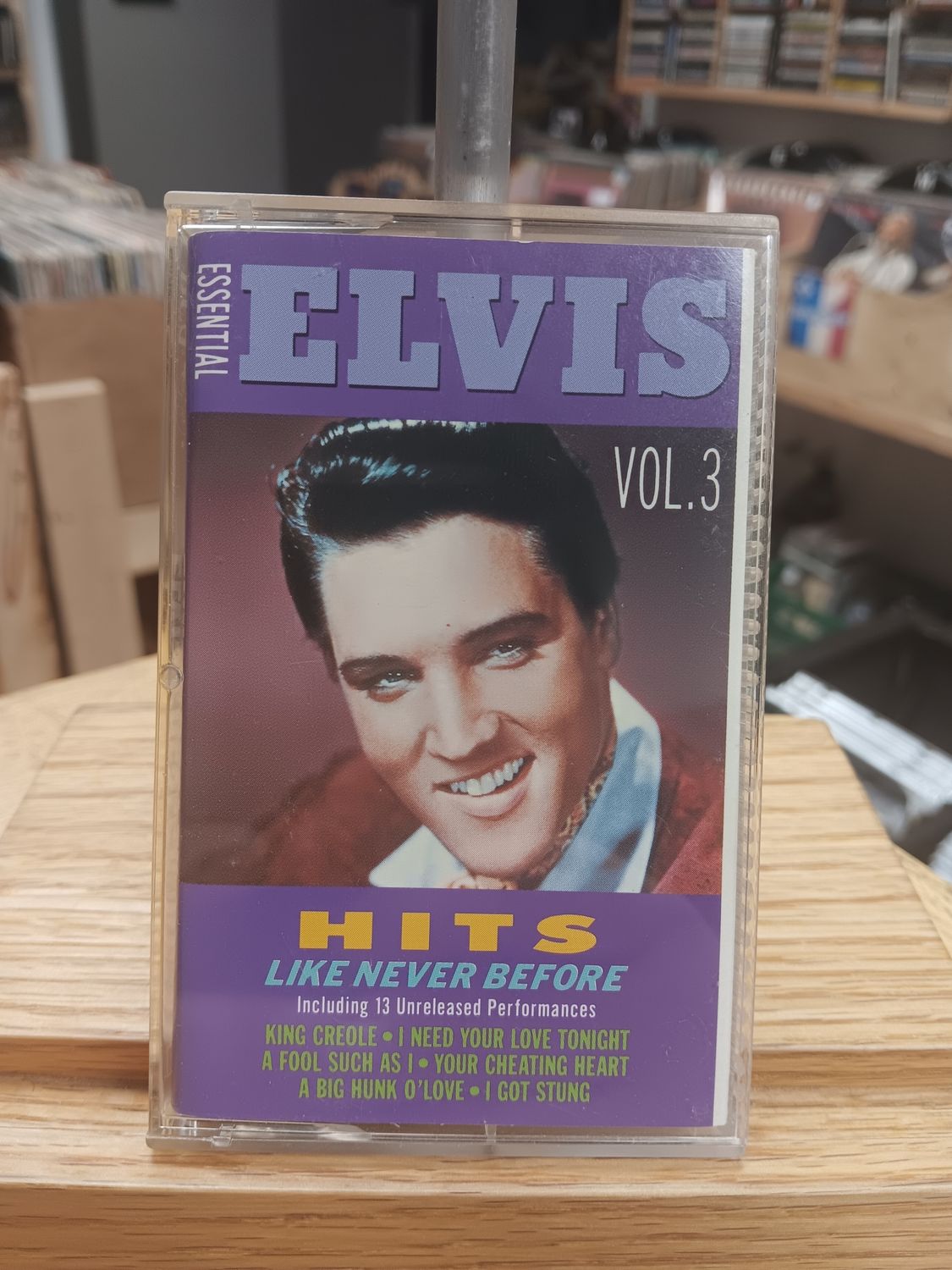 Elvis Presley – Essential Elvis Vol. 3: Hits Like Never Before (CASSETTE)
