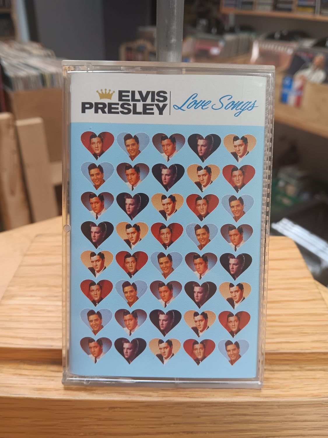 ELVIS PRESLEY - LOVE SONGS (CASSETTE)