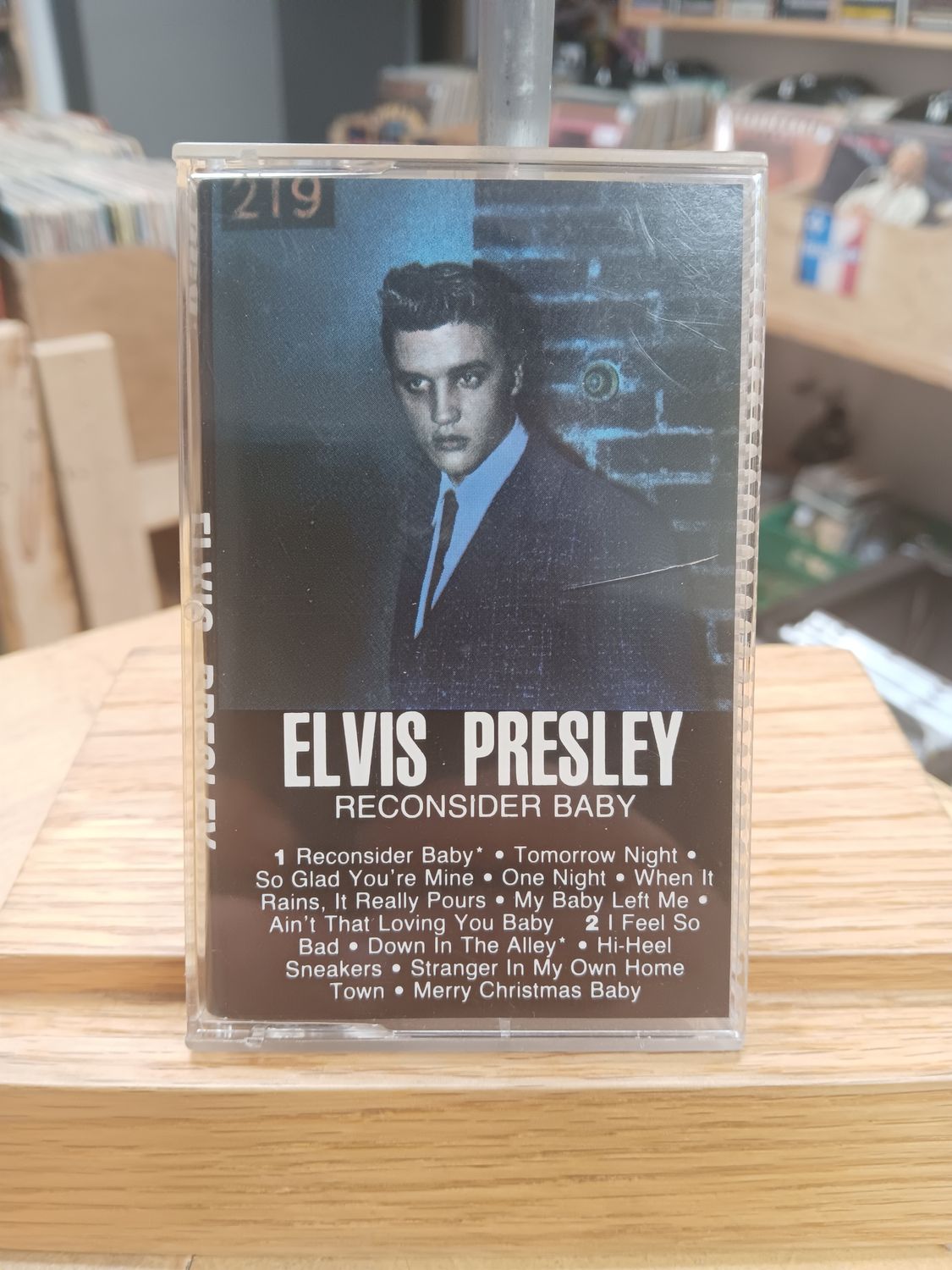 ELVIS PRESLEY - RECONSIDER BABY (CASSETTE)