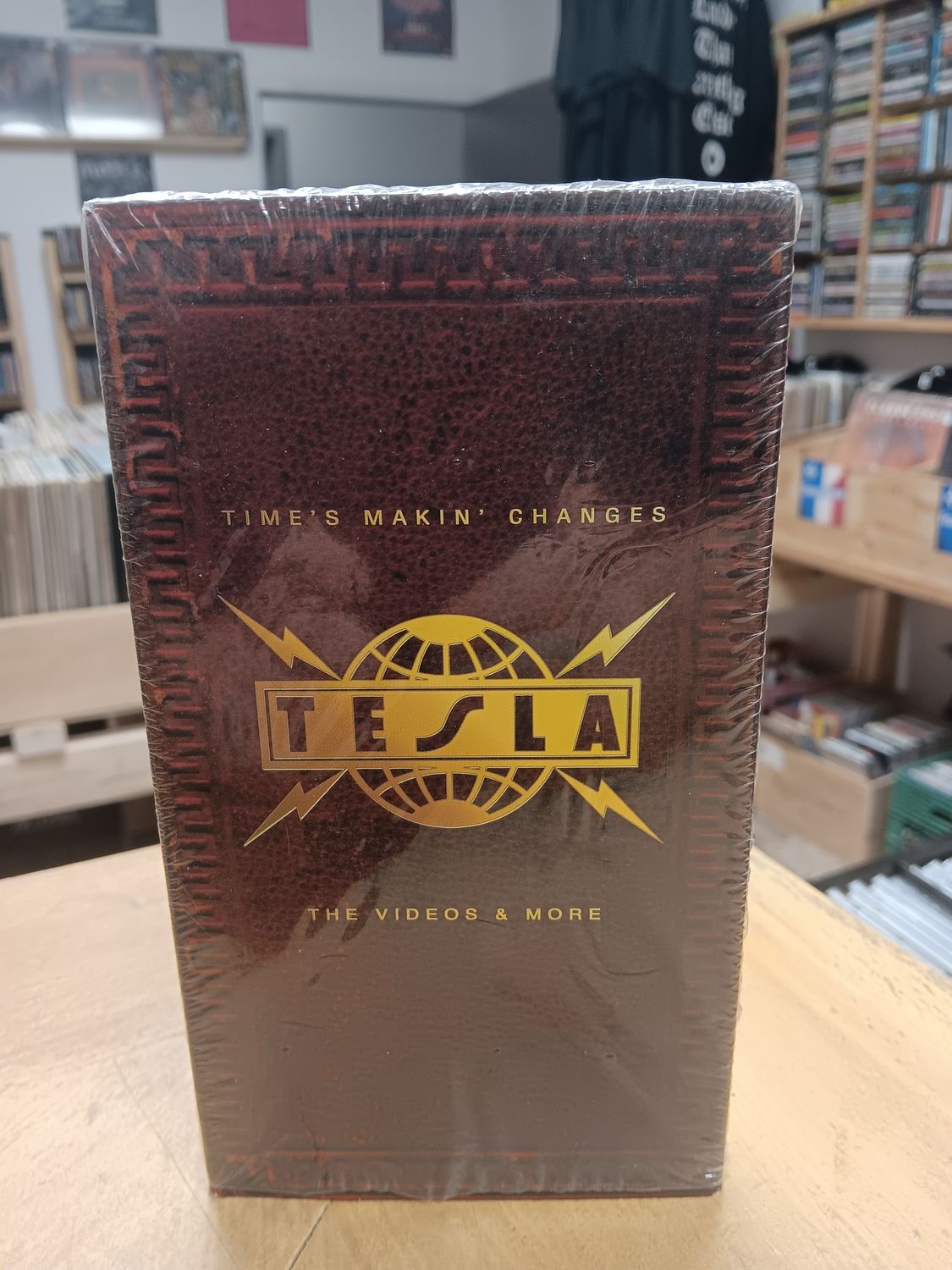 TESLA - TIME'S MAKIN' CHANGES THE VIDEOS &amp; MORE (VHS)