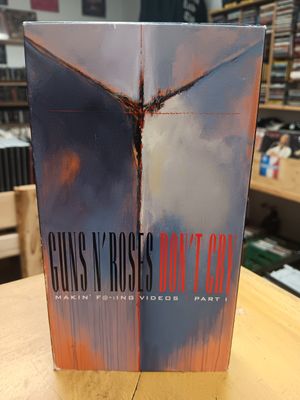 GUNS N ROSES - DON'T CRY : MAKIN' THE F@*!ING VIDEOS PART I (VHS)