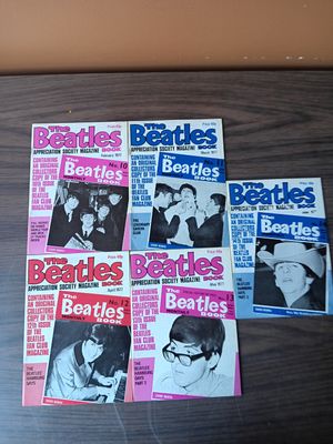 THE BEATLES APPRECIATION SOCIETY MAGAZINE LOT (35)