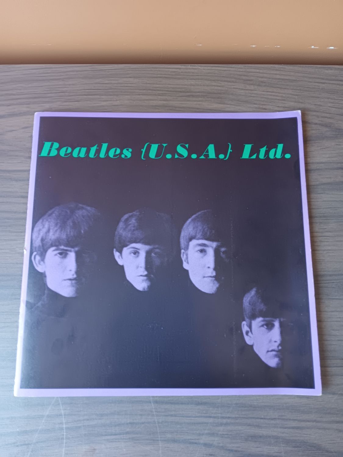THE BEATLES USA TOUR BOOK (1964)