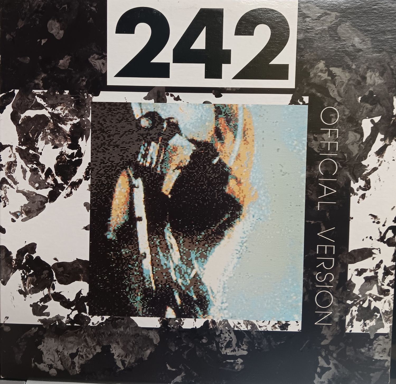 FRONT 242 - OFFICIAL VERSION