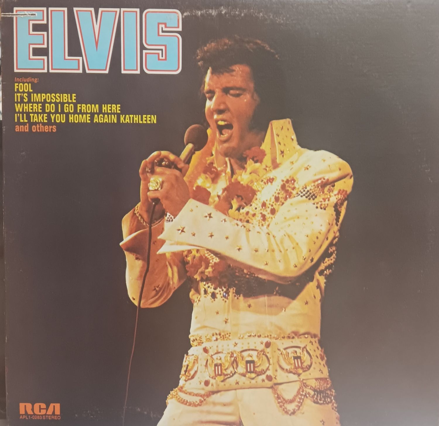 ELVIS PRESLEY - ELVIS