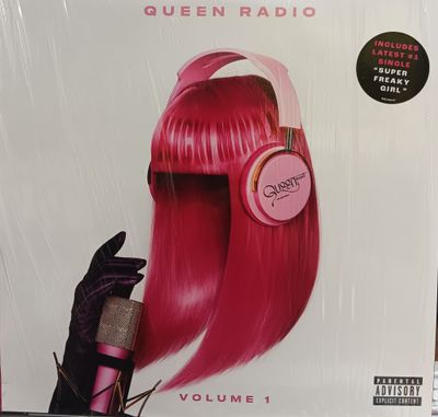 NICKI MINAJ - QUEEN RADIO VOL 1