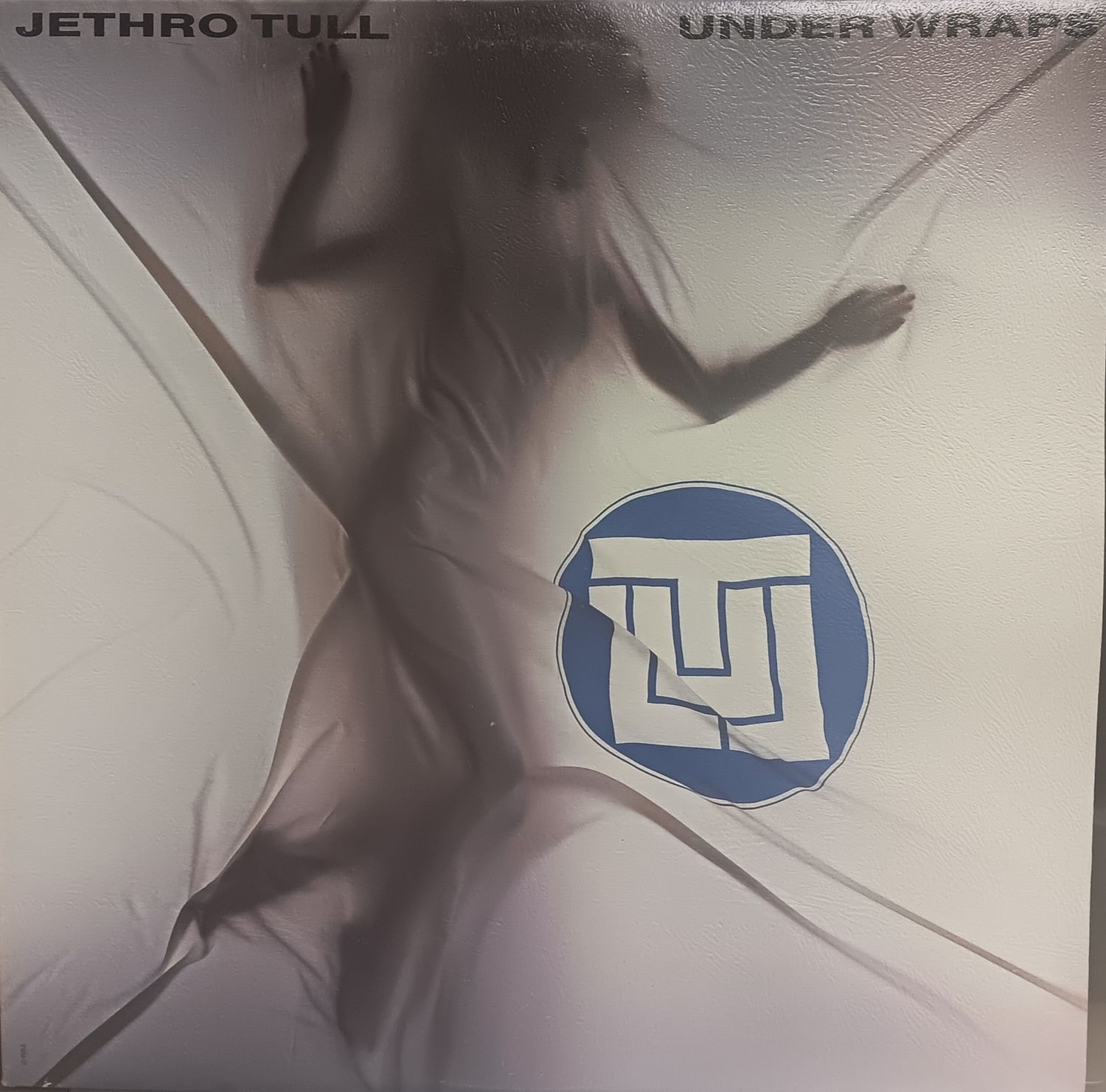 JETHRO TULL - UNDER WRAPS
