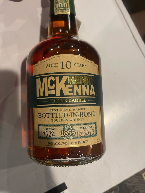 Henry McKenna 10yr Bottle in Bond