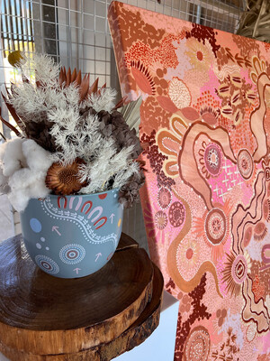 Indigenous Inspired Dried Floral Pot OCEAN
