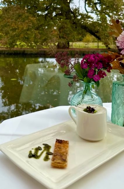 Empfehlung zu  Empfehlung zu "Issel Unplugged" Menü in 3-Gängen  &  Sekt