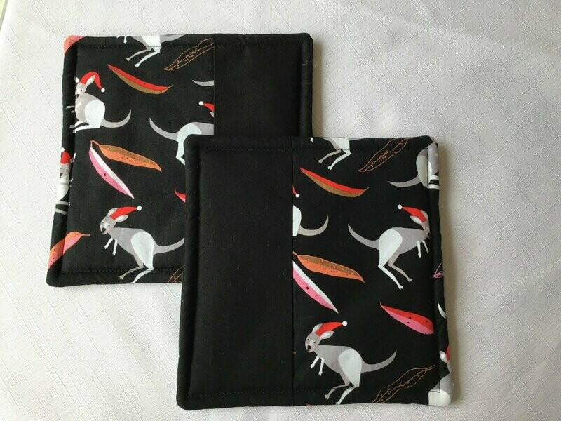 Christmas Kangaroos Pot Holders